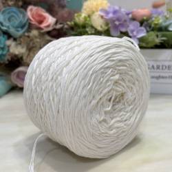 小鏡白棉質毛線 150g